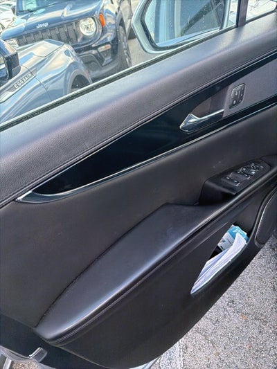 2023 Lincoln Nautilus Standard