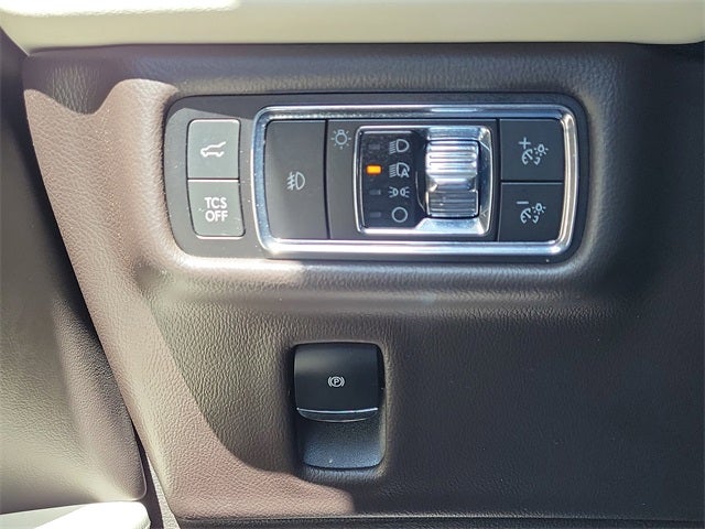 2023 Lincoln Nautilus Black Label