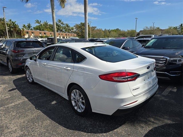 2020 Ford Fusion SE