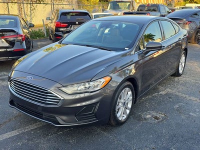 2020 Ford Fusion SE