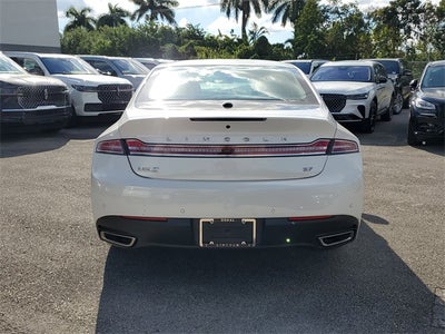 2016 Lincoln MKZ Base