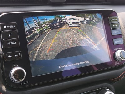 2023 Nissan Versa 1.6 SR