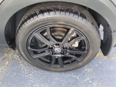 2021 Nissan Kicks SR