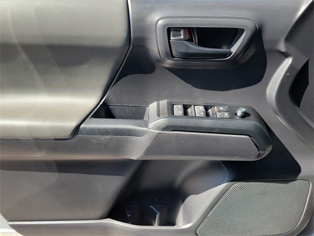 2022 Toyota Tacoma SR V6