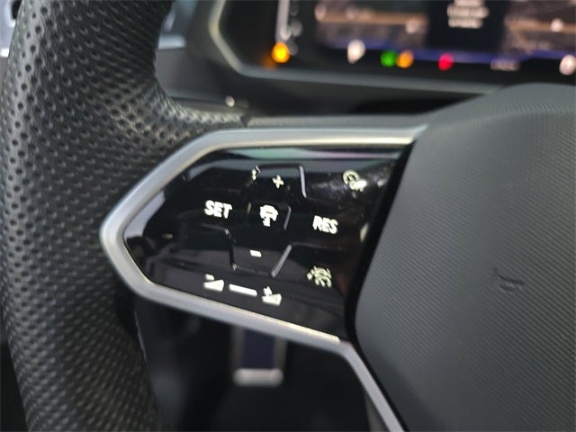 2023 Volkswagen Tiguan 2.0T SEL R-Line