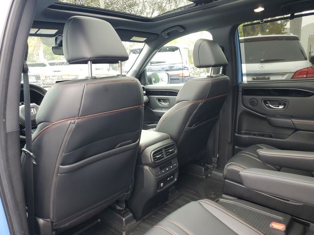 2023 Honda Pilot TrailSport