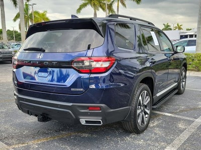 2024 Honda Pilot Touring