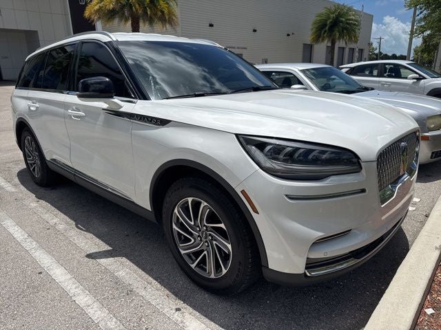 2023 Lincoln Aviator Standard