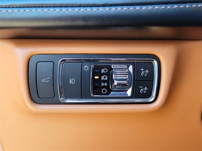 2022 Lincoln Aviator Black Label