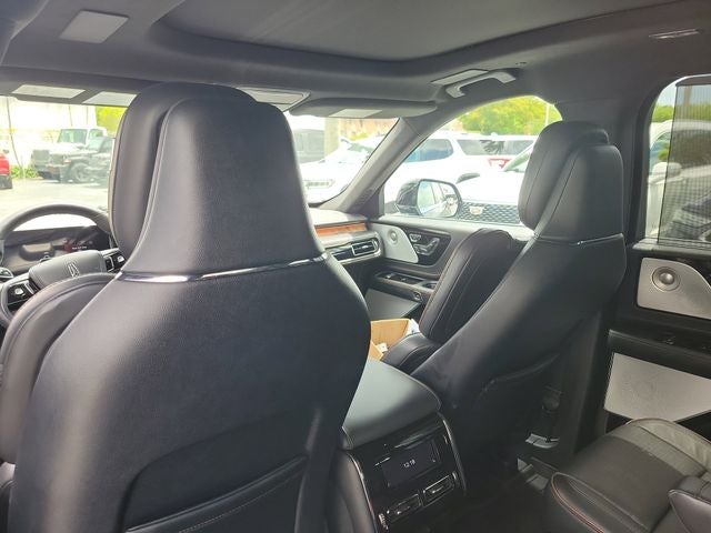 2025 Lincoln Aviator Black Label