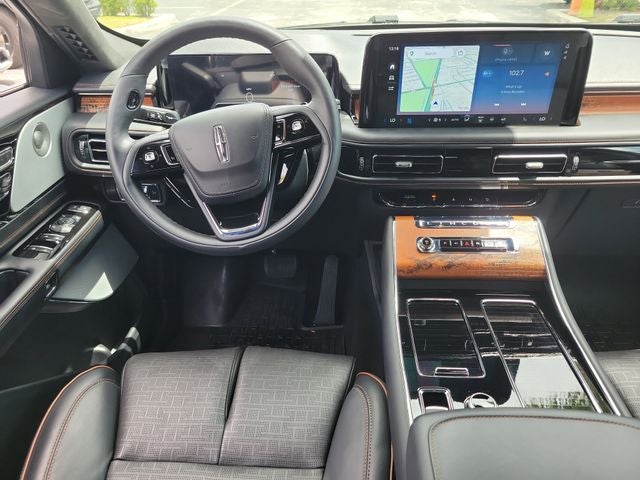 2025 Lincoln Aviator Black Label