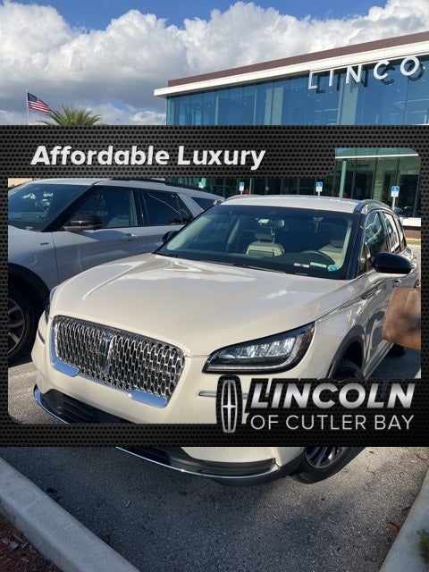 2022 Lincoln Corsair Standard