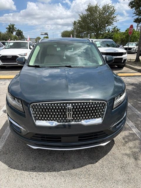 2019 Lincoln MKC Standard