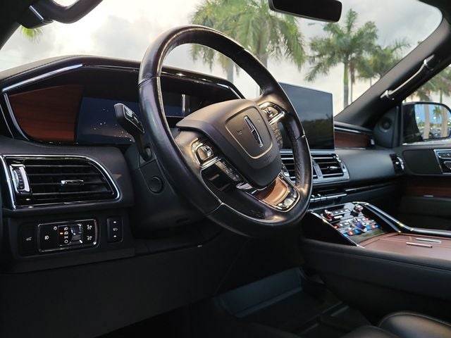 2024 Lincoln Navigator Premiere