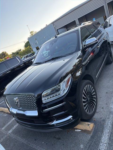 2018 Lincoln Navigator Black Label