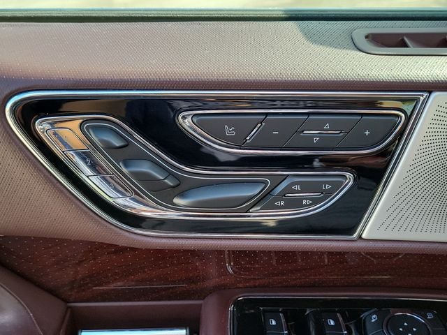 2019 Lincoln Navigator L Black Label