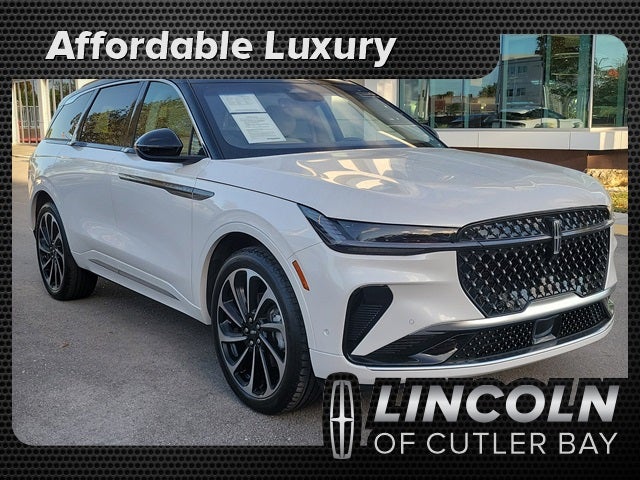 2024 Lincoln Nautilus Black Label