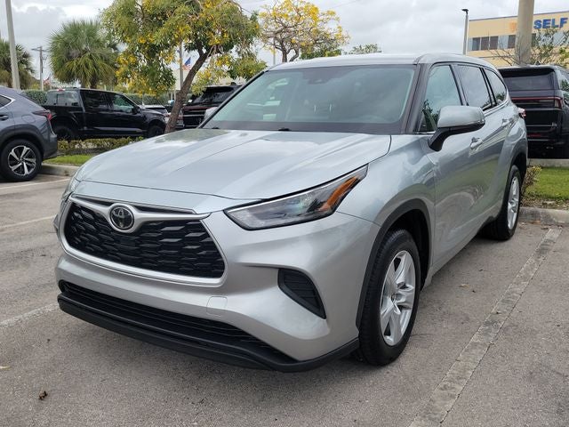 2021 Toyota Highlander L