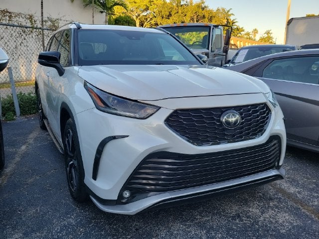 2022 Toyota Highlander XSE