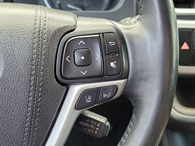 2017 Toyota Highlander Limited Platinum
