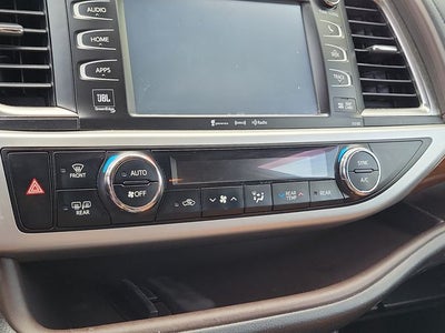 2017 Toyota Highlander Limited Platinum