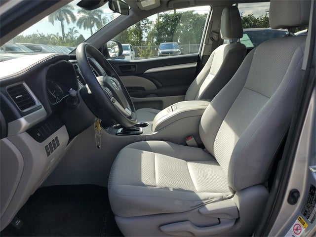 2018 Toyota Highlander LE