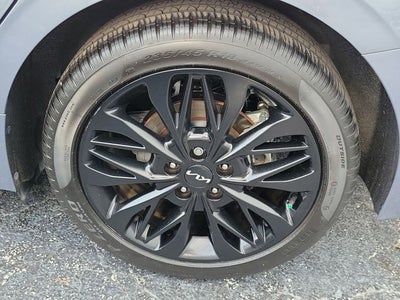 2023 Kia K5 LXS