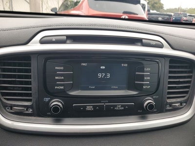 2017 Kia Sorento LX