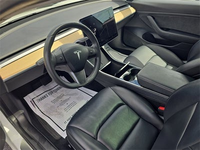 2020 Tesla Model 3 Standard Range Plus