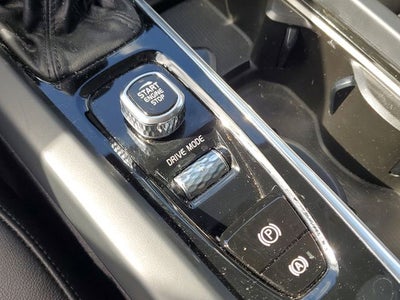 2021 Volvo S60 T5 Momentum