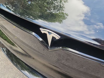 2022 Tesla Model X Plaid