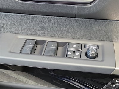 2025 Toyota Sequoia SR5