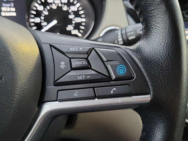2022 Nissan Rogue Sport SV