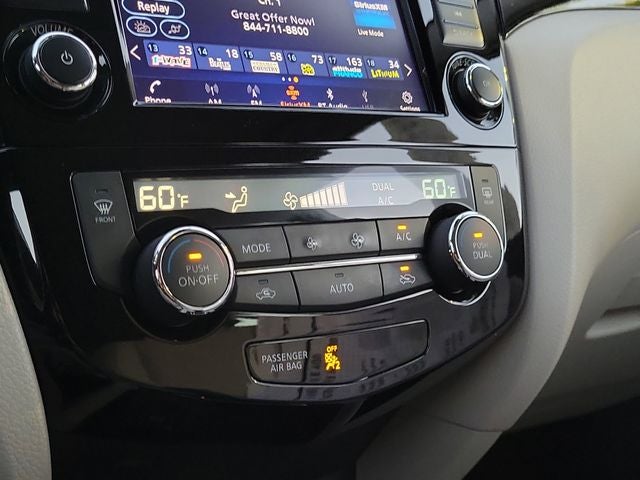 2022 Nissan Rogue Sport SV