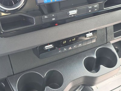 2025 Mercedes-Benz Sprinter 2500 Cargo 170 WB High Roof