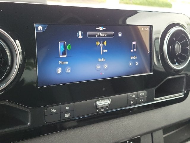 2025 Mercedes-Benz Sprinter 2500 Passenger 170 WB High Roof