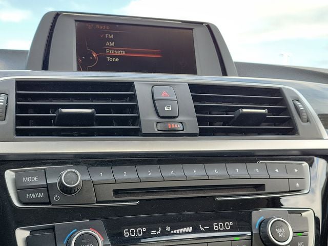 2017 BMW 3 Series 320i