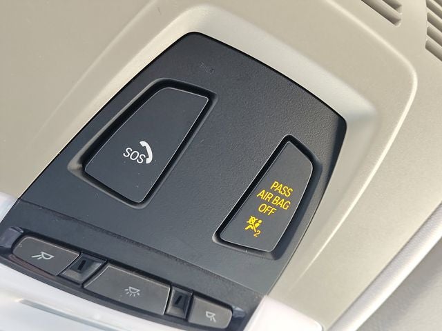 2017 BMW 3 Series 320i