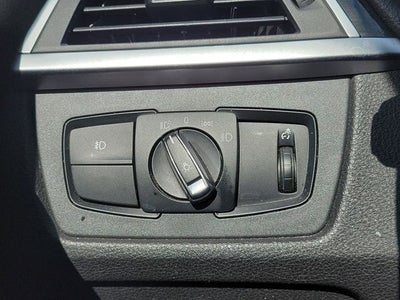 2017 BMW 3 Series 320i