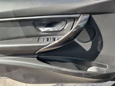 2017 BMW 3 Series 320i