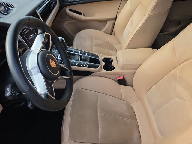 2020 Porsche Macan S