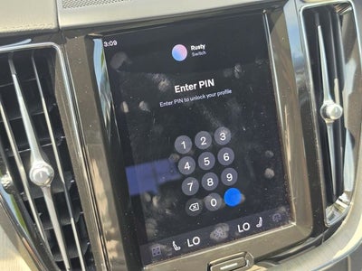 2022 Volvo XC60 B6 Inscription