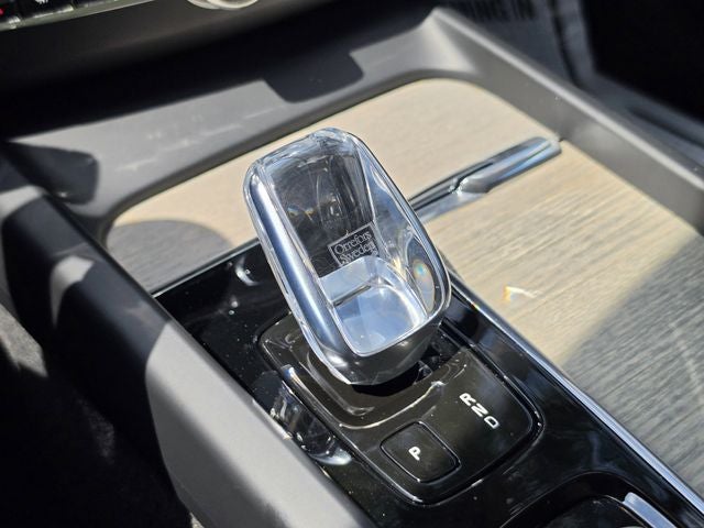 2022 Volvo XC60 B6 Inscription
