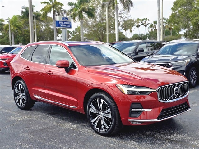 2022 Volvo XC60 B5 Inscription