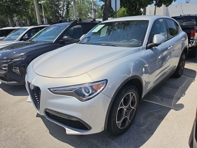 2023 Alfa Romeo Stelvio Sprint