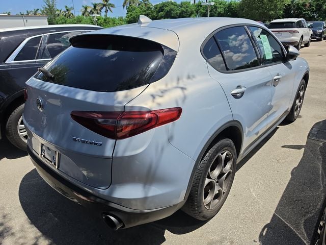 2023 Alfa Romeo Stelvio Sprint