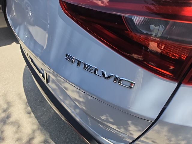 2023 Alfa Romeo Stelvio Sprint